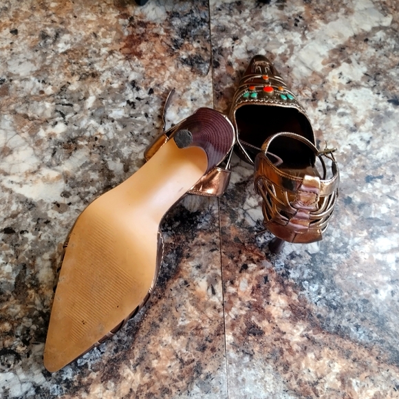 Anne Michelle Bronze/ Gold tone Jewel 👠 Strap heels - Picture 7 of 12